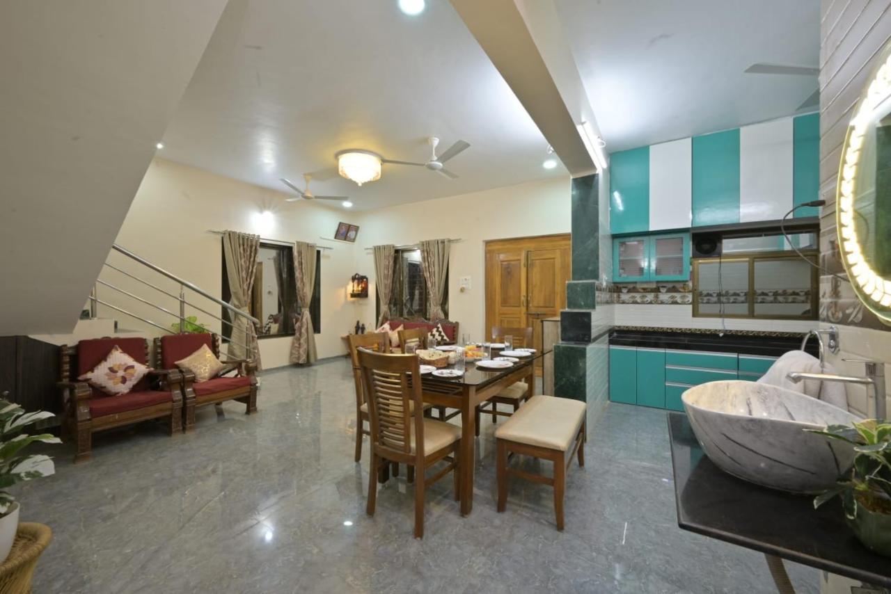 Mauli Villa เนราล ภายนอก รูปภาพ